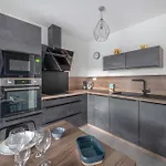 Apartament Pour 4 A 150m De La *