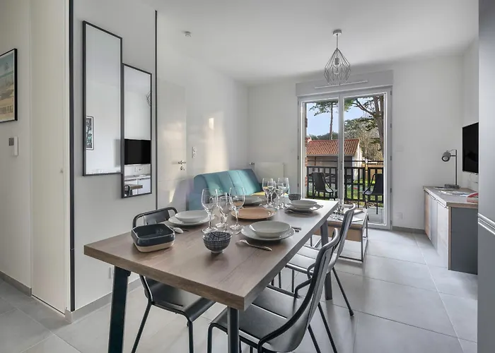 Apartament Pour 4 A 150m De La *